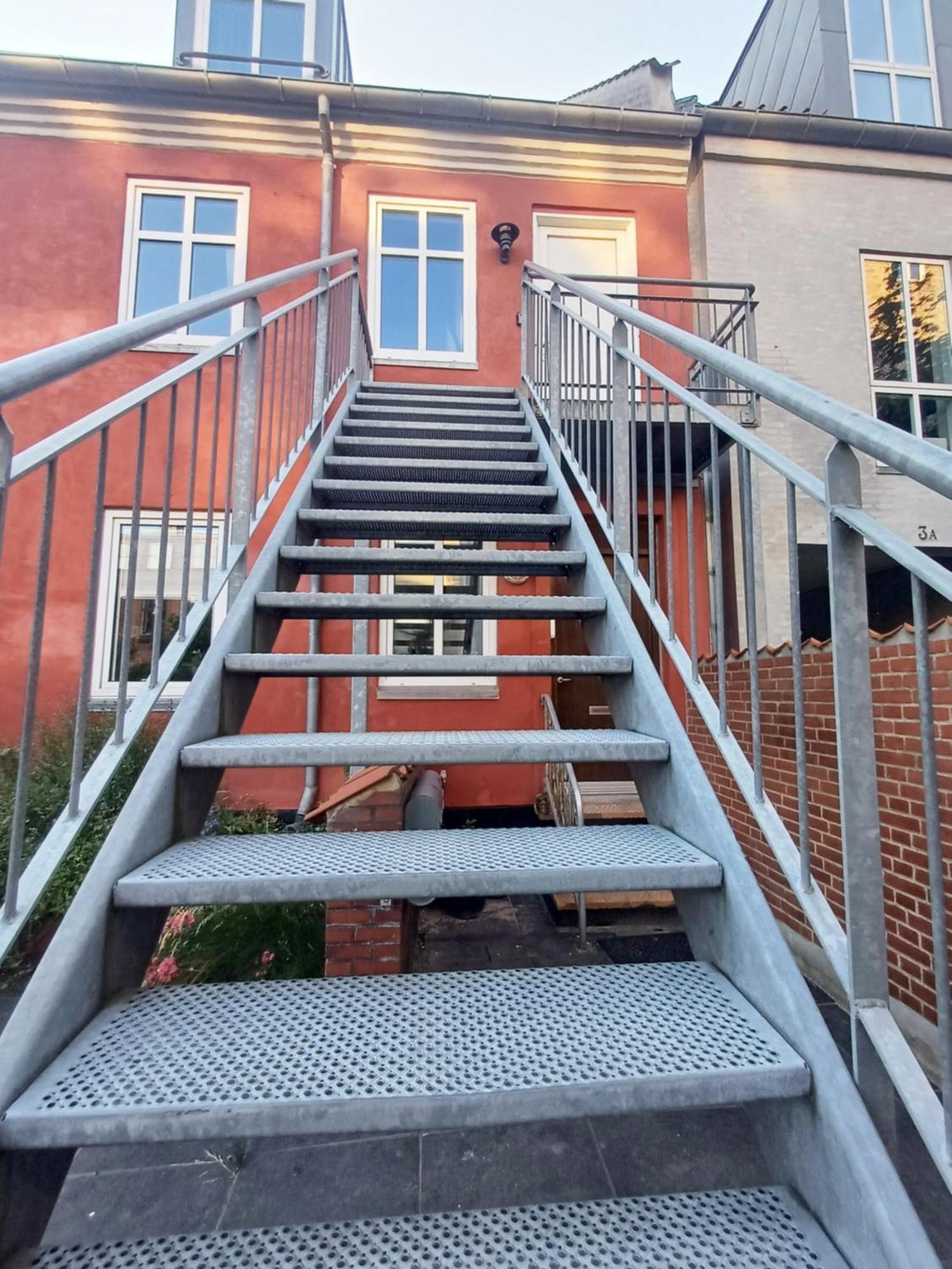 Large Double Room In The Center Of City Randers Exteriör bild
